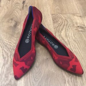 Rothy’s The Point in beautiful retired Red Camo